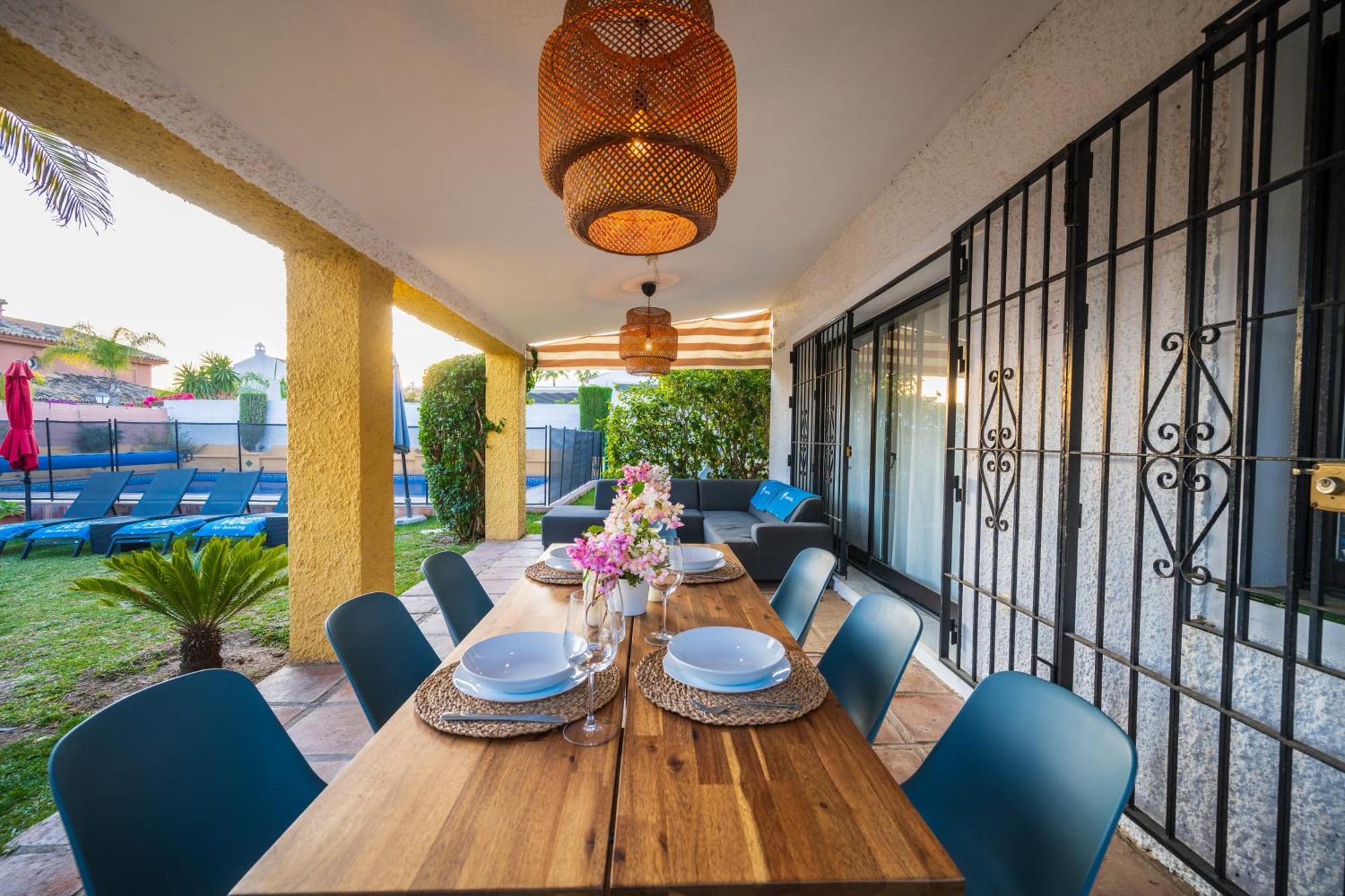 Typical Beach House Las Chapas Playa With Heated Pool Marbellac Extérieur photo